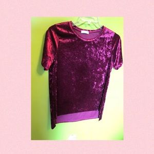 🔥Crushed Velvet Red Top🔥